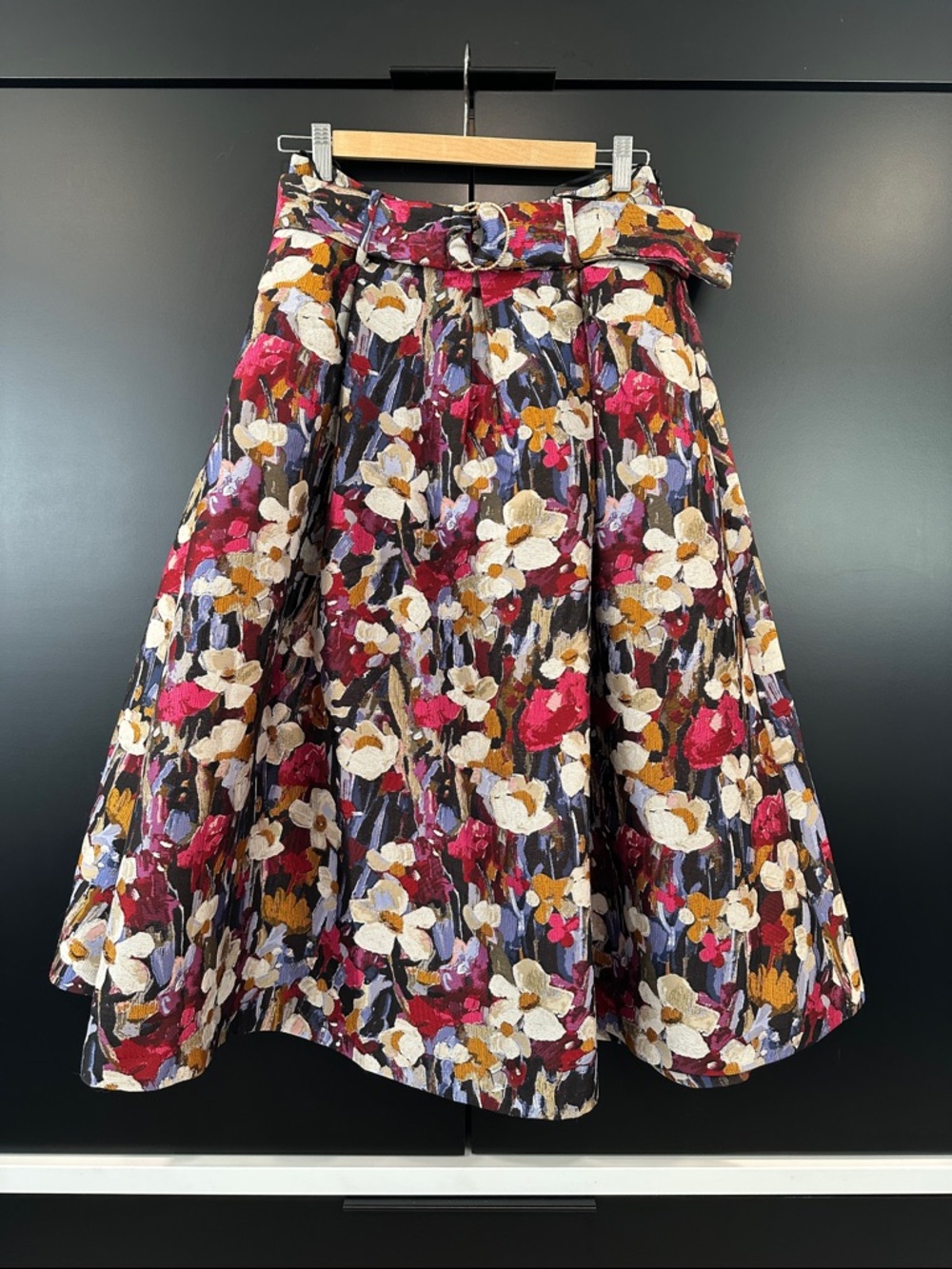 Emily Lovelock Floral Jacquard Belted‎ Midi Skirt